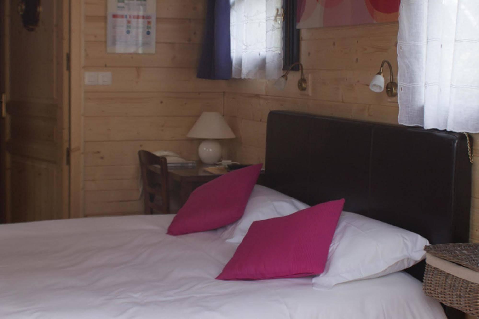 Auberge La Tomette, The Originals Relais Vitrac  المظهر الخارجي الصورة