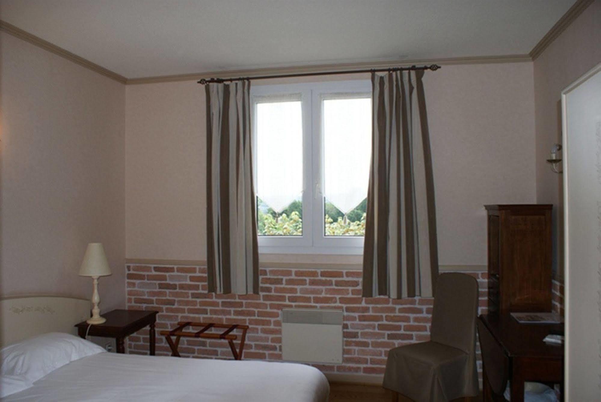Auberge La Tomette, The Originals Relais Vitrac  المظهر الخارجي الصورة
