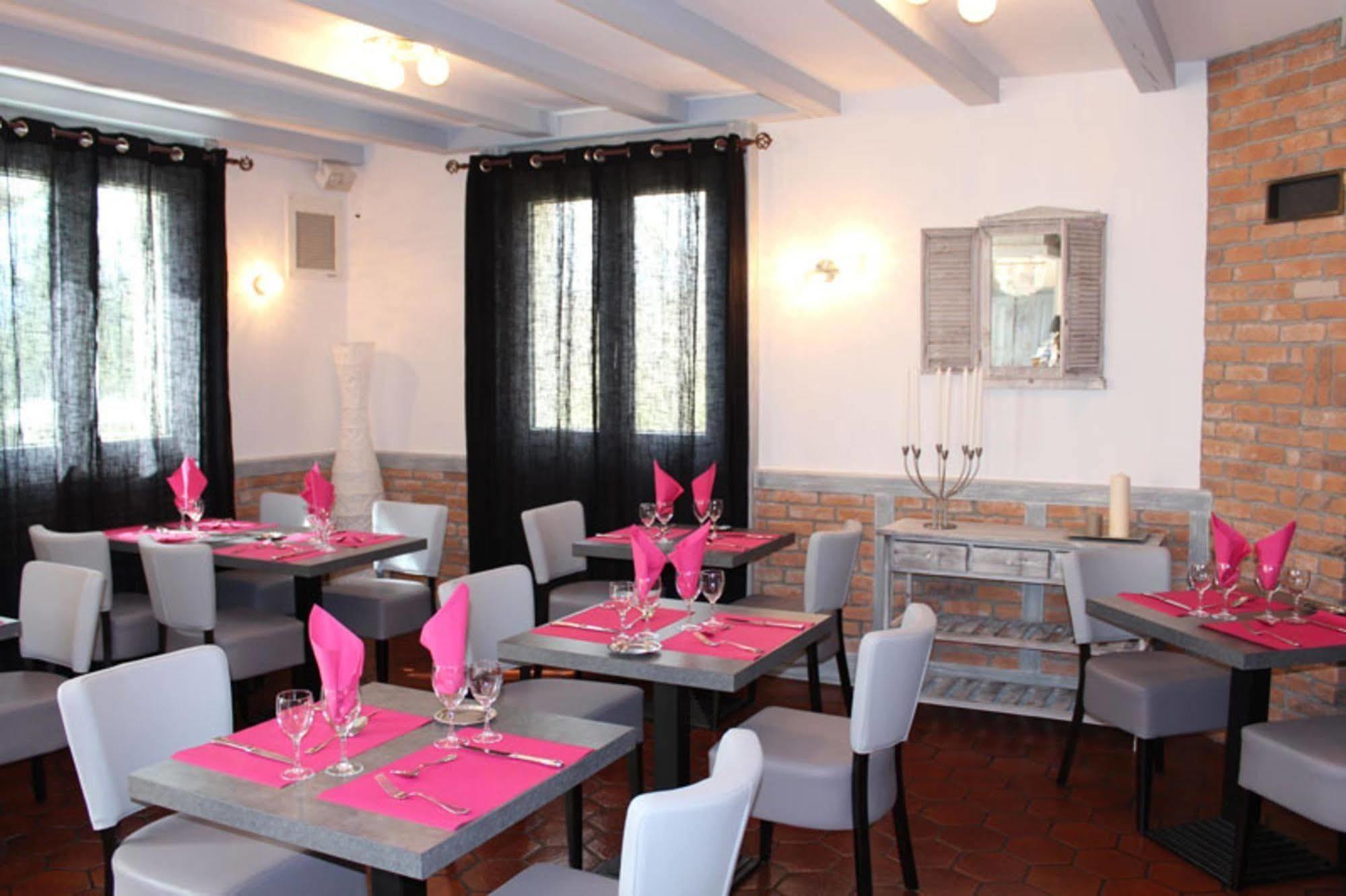 Auberge La Tomette, The Originals Relais Vitrac  المظهر الخارجي الصورة
